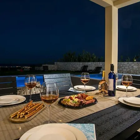 Вилла Madi Фалираки