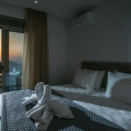 别墅 Madi 法里拉基